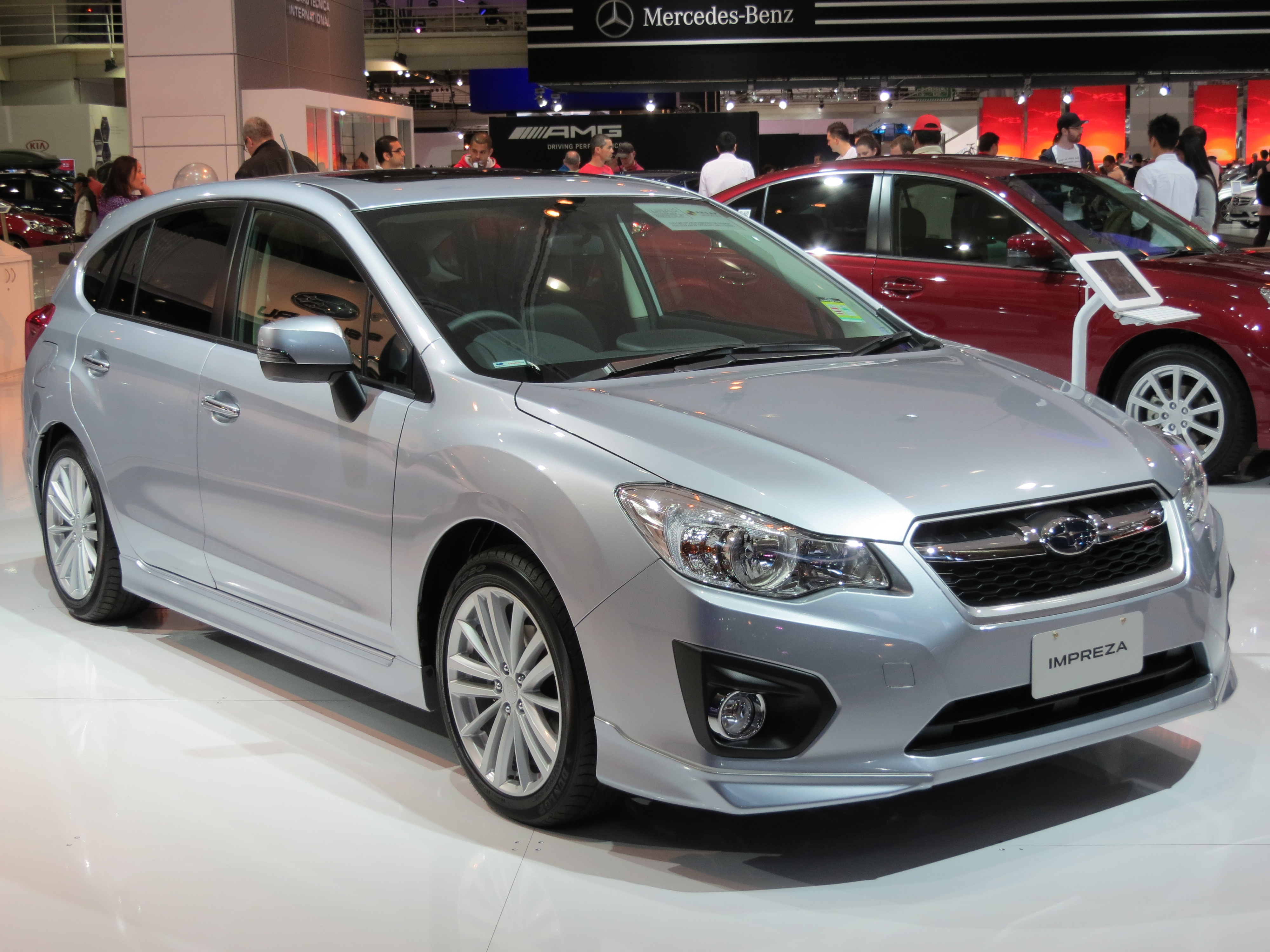 File:2012 Subaru Impreza (GP7 MY13) 2.0i-S hatchback (2012-10-26