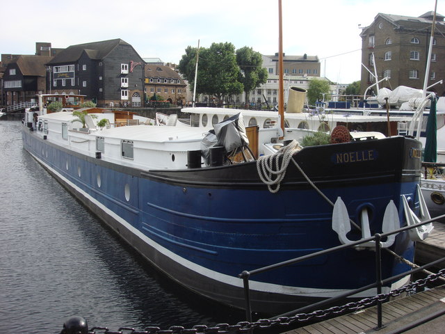 File:Barge Noelle, St Katherine Docks - geograph.org.uk - 1382669.jpg