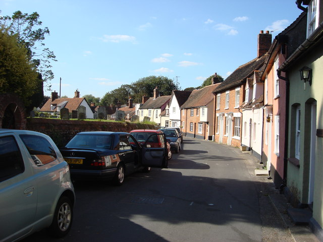 File:Churchponds, Castle Hedingham - geograph.org.uk - 563976.jpg