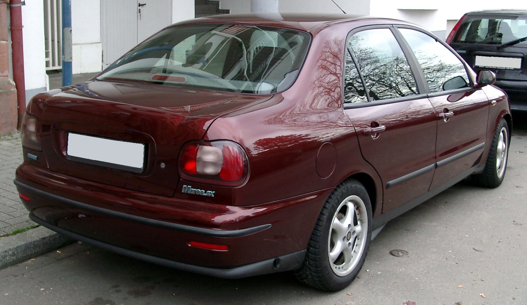 Fiat_Marea_rear_20080226.jpg