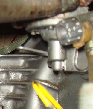 File:Fuel lifting pump.JPG