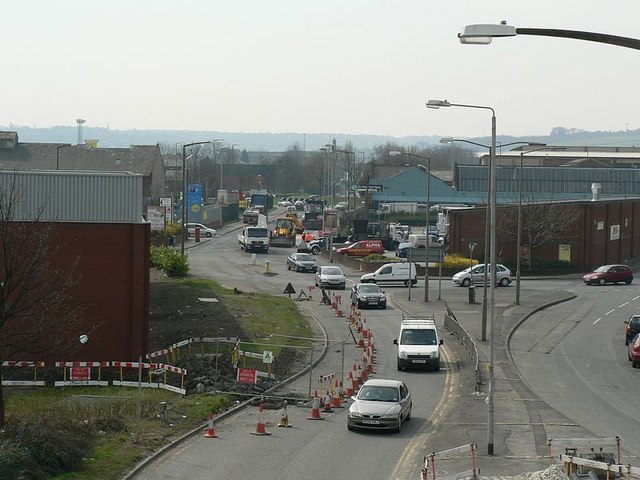 File:Gelderd Road, Leeds - geograph.org.uk - 391223.jpg