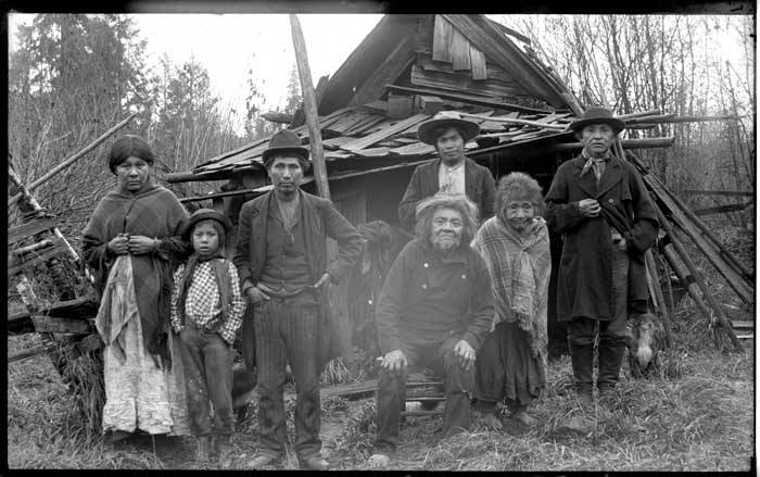 File:Group of Nooksack Indians with Old Tolowie, ca 1903 (MOHAI 6485).jpg