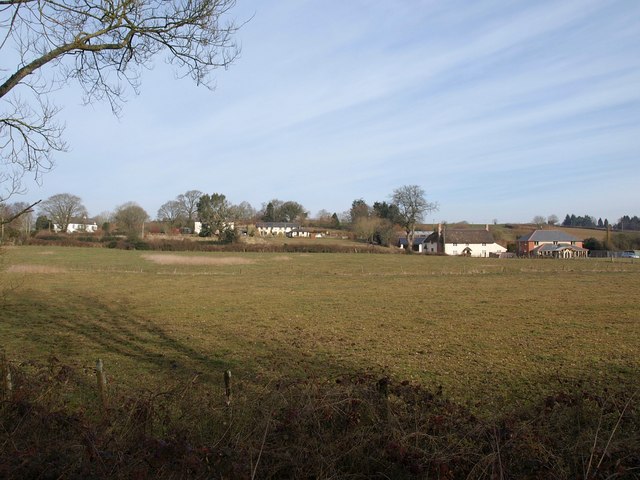 File:Houses at West Manley - geograph.org.uk - 1764915.jpg