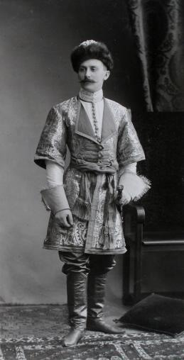 File:Ilya M. Miklashevsky at 1903 ball.png
