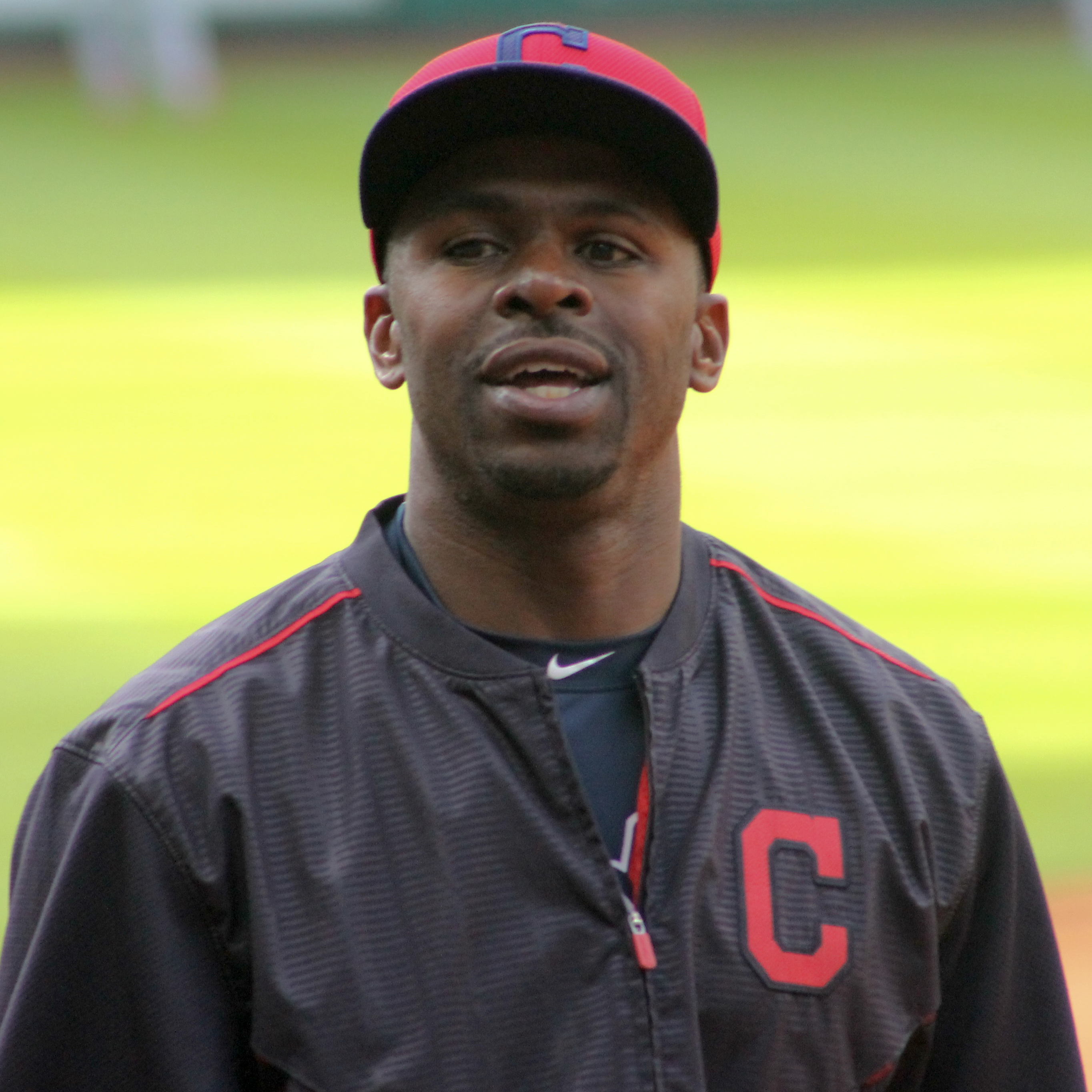 Braves acquire Michael Bourn, Nick Swisher from Indians for Chris Johnson