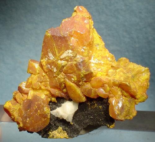 File:Orpiment-113307.jpg