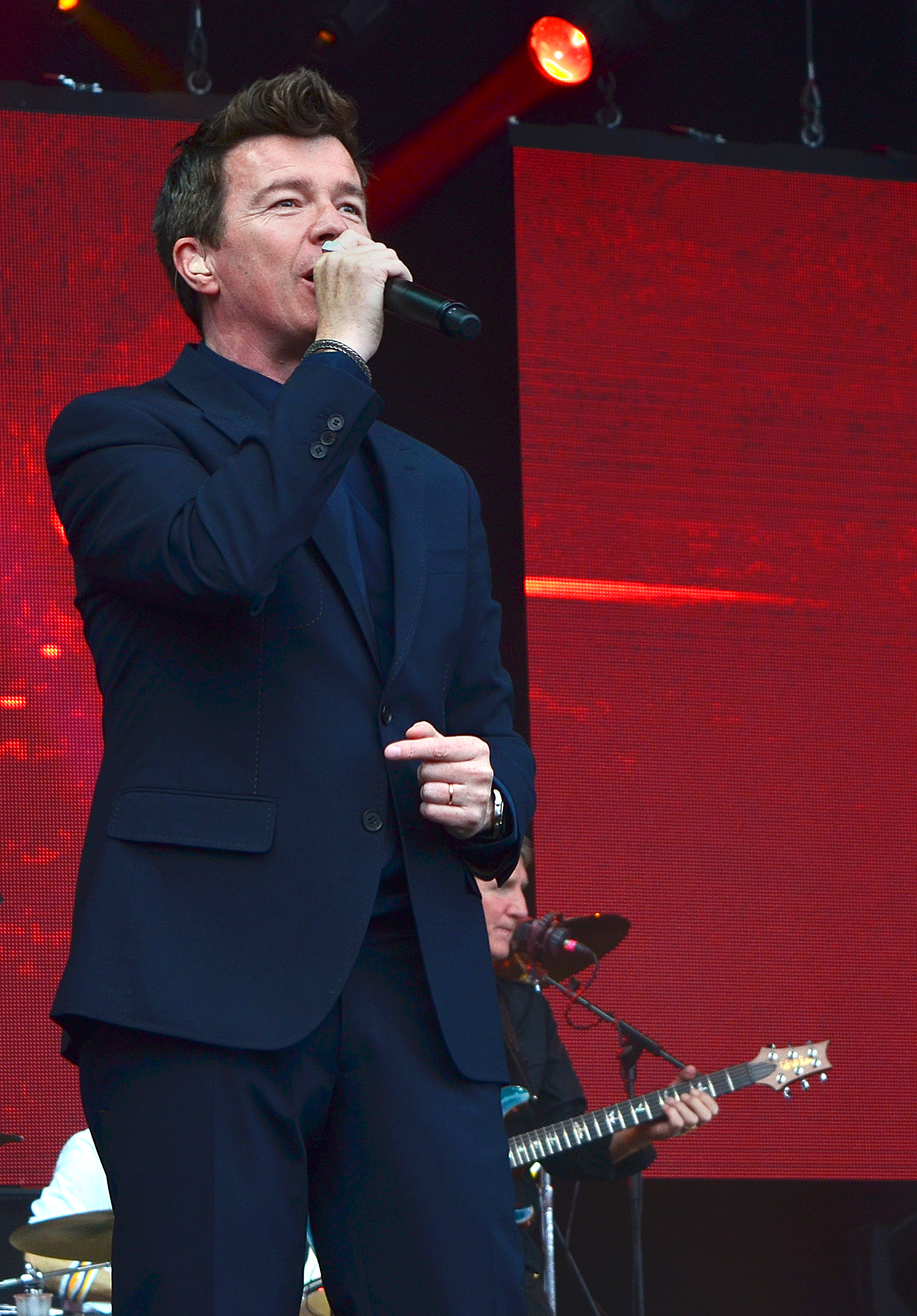 Rick Astley - Wikipedia