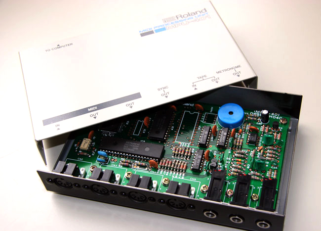 1円〜 Roland ミュージ郎 LA/PCM SOUND MODULE CM-64 MPU-PC98II DM-64N ローランド 箱付 通電のみ確認【40