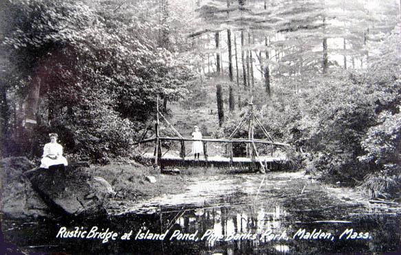 File:Rustic Bridge, Pine Banks Park.jpg