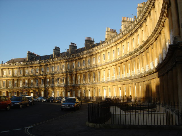 File:The Circus - North East Side - geograph.org.uk - 520572.jpg