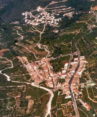 File:VAérea Absubia.jpg