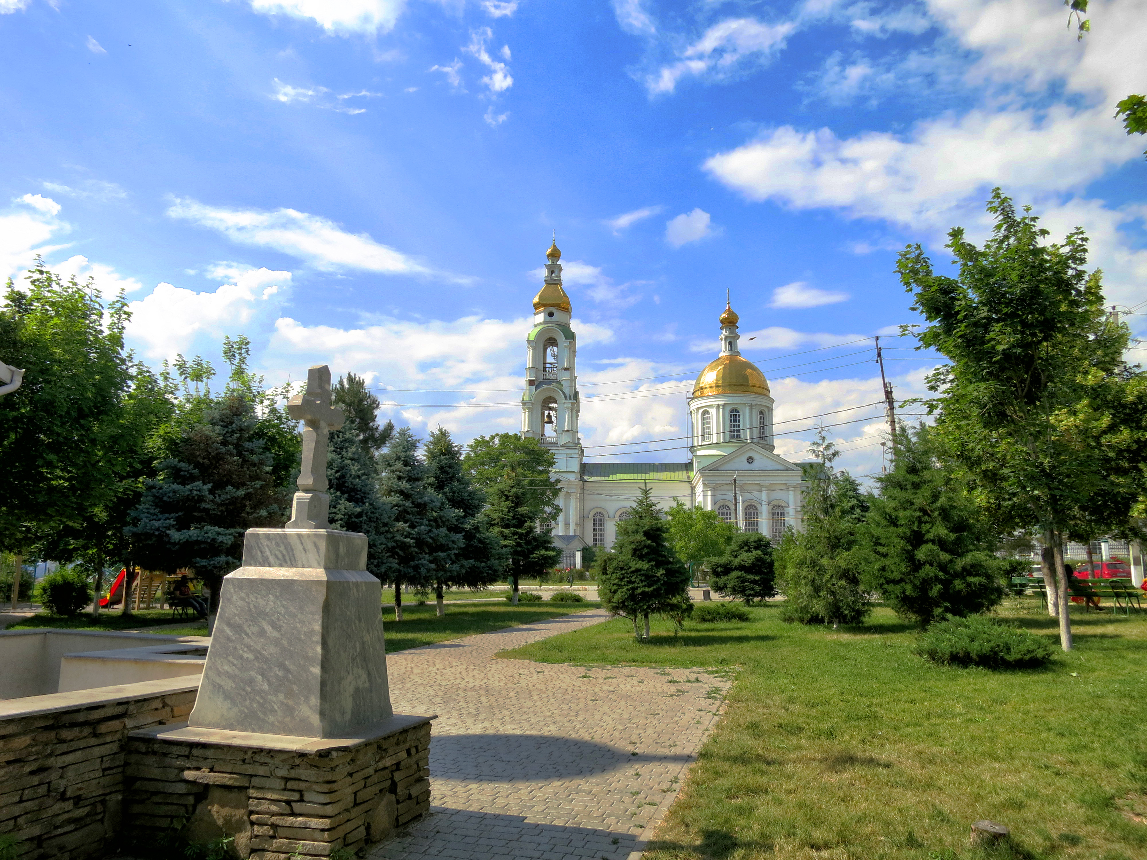 Храм Преполовение Ростов