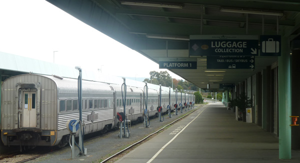 File:Adelaide Parklands Rail Terminal.jpg