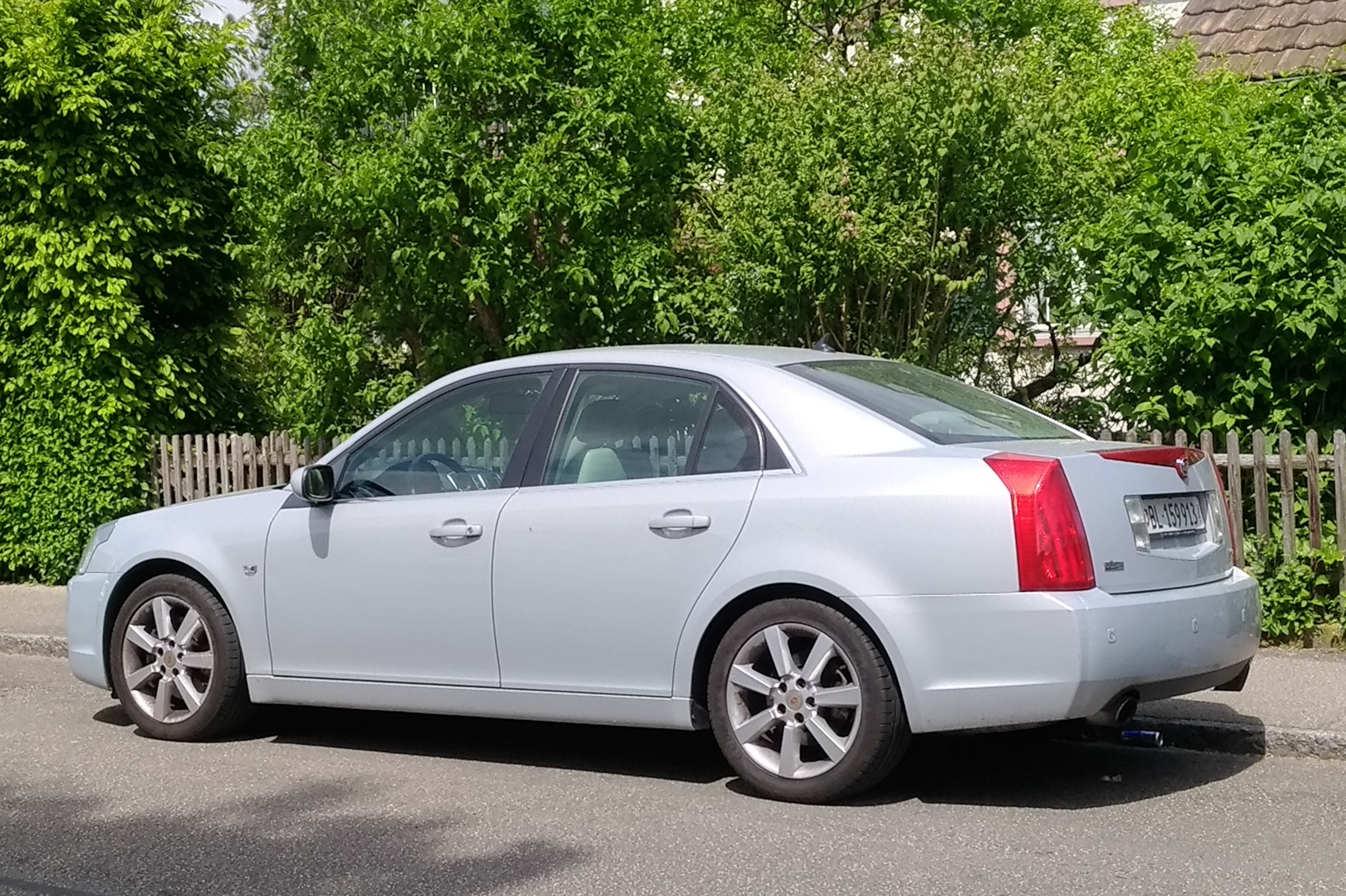 Cadillac bls аналог saab