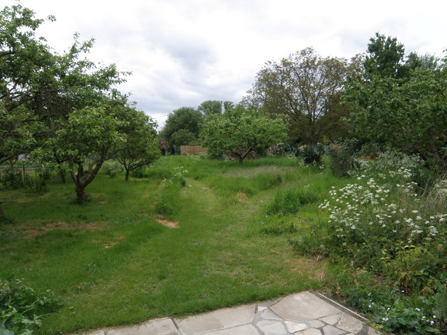 File:Church Close,Barton - geograph.org.uk - 1308681.jpg