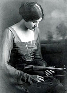 <span class="mw-page-title-main">Rebecca Clarke (composer)</span> English composer and violist (1886–1979)