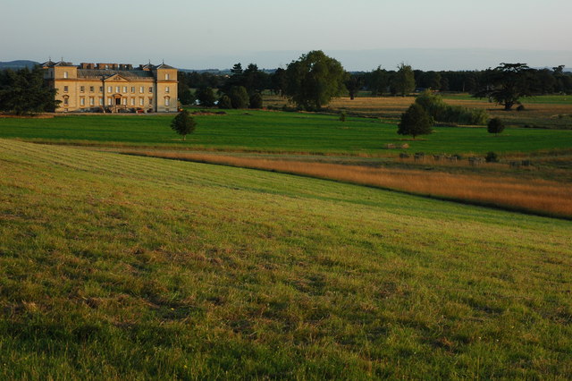 File:Croome Court - geograph.org.uk - 1421407.jpg