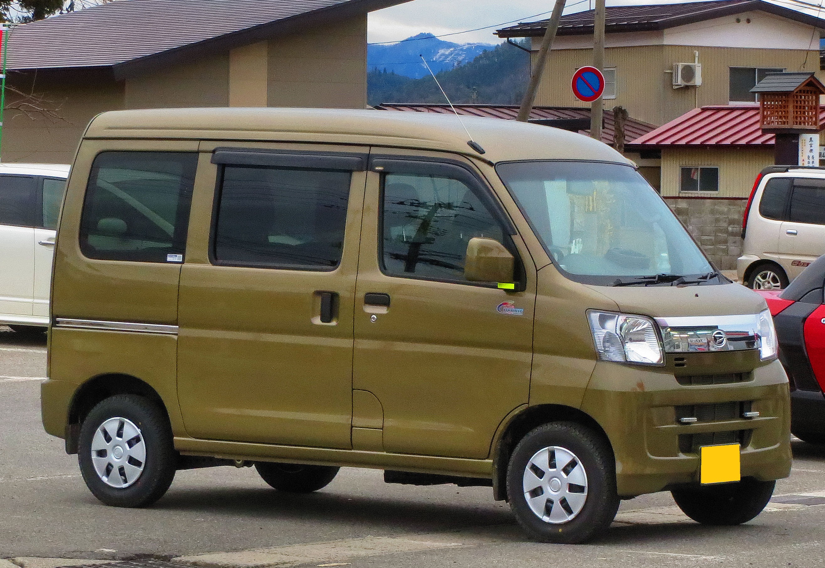 ファイル:Daihatsu Hijet-Cargo Cruise Limited G55 (S331V) 0180.JPG