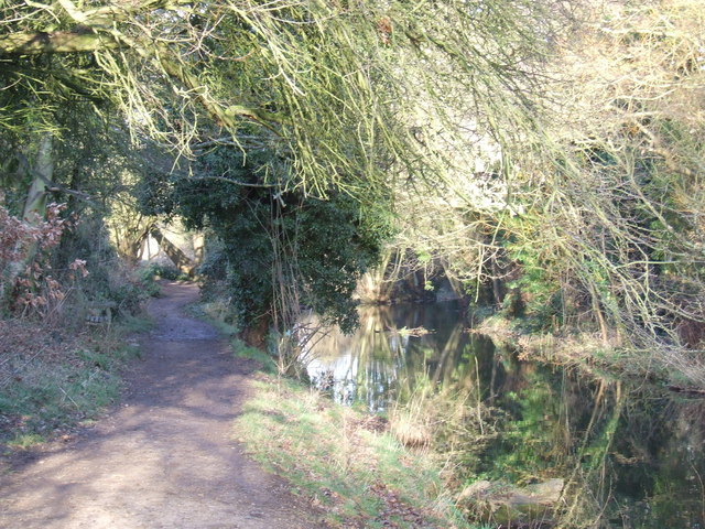 File:Darent Valley Path near Lullingstone - geograph.org.uk - 2774649.jpg