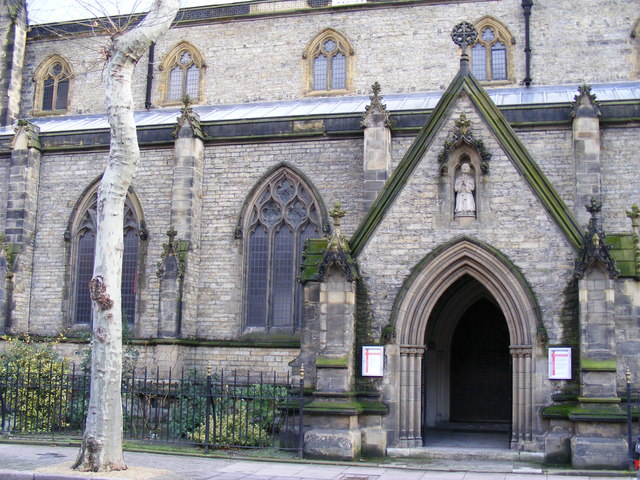 File:Entrance to St Stephen's with St John Rochester Row - geograph.org.uk - 1131015.jpg