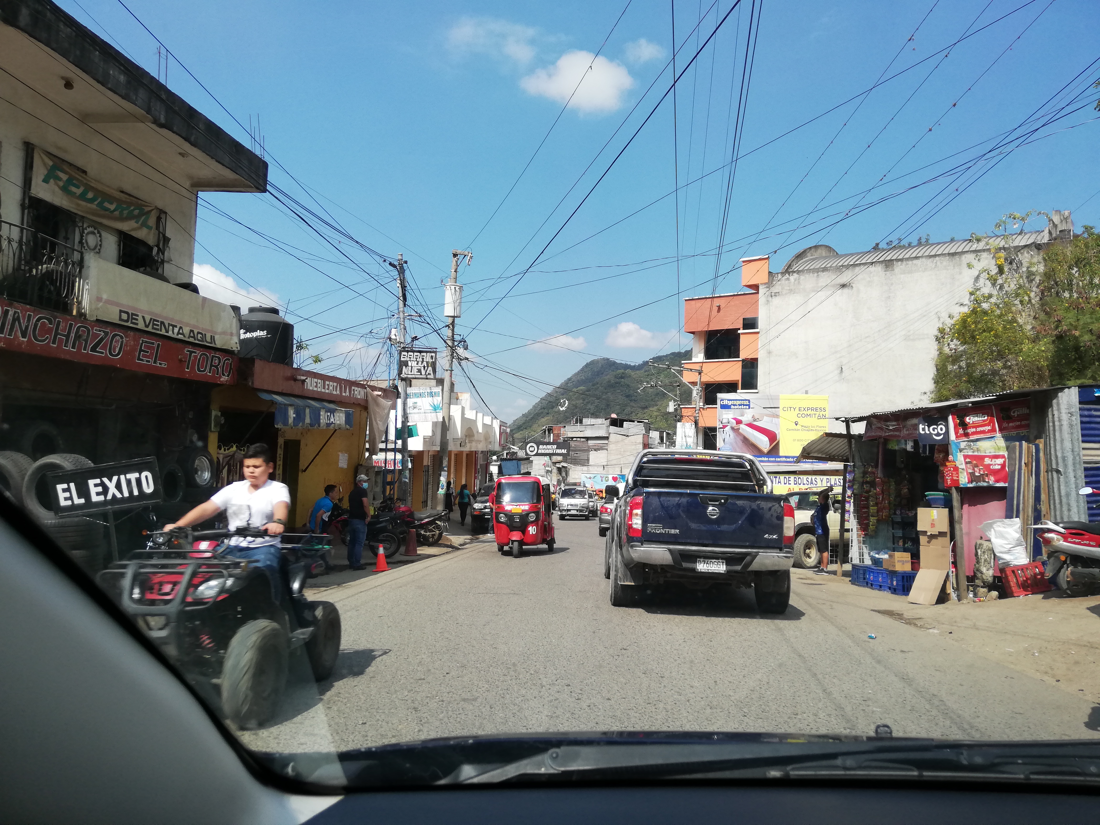 File:Frontera La Mesilla, Huehuetenango  - Wikimedia  Commons