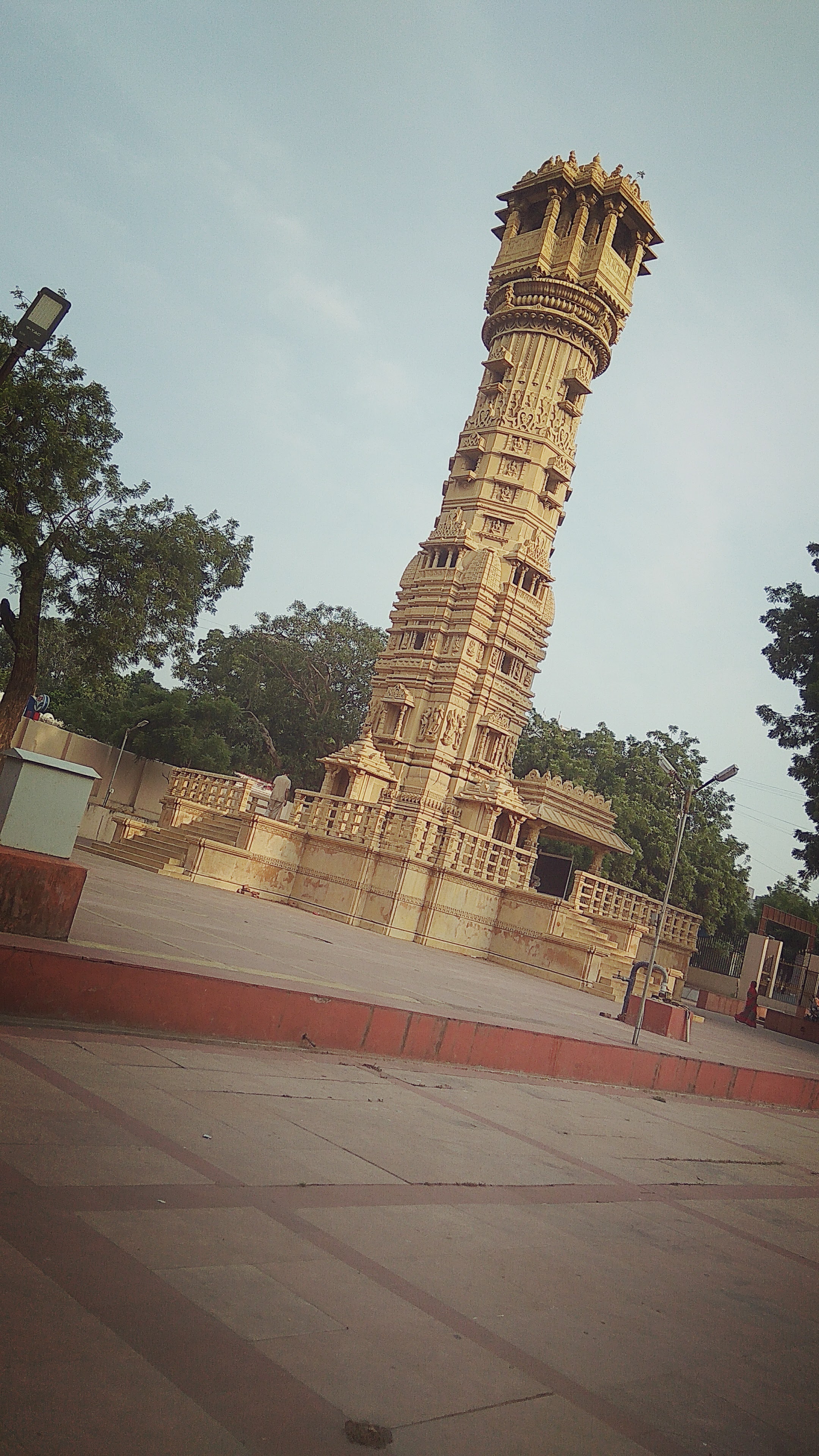 Shankheswar Parshvnath Jain Temple Бельгия