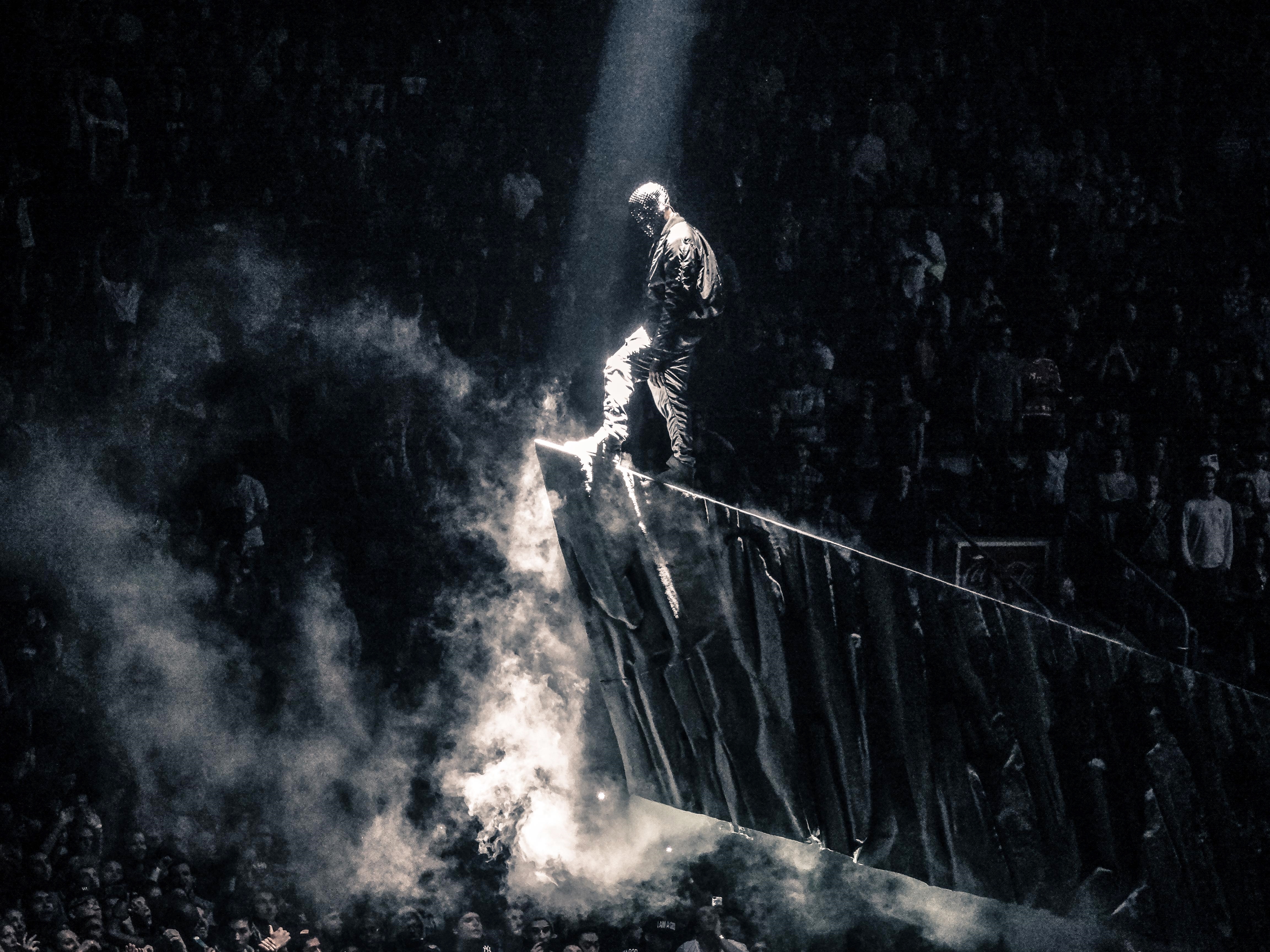 File:Kanye West Yeezus Tour Toronto 2.jpg - Wikimedia Commons