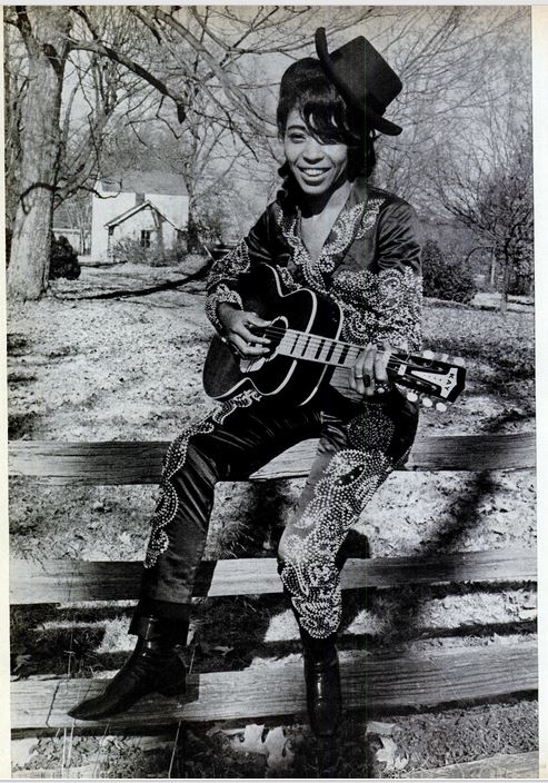 Linda Martell in Ebony Magazine, 1970.