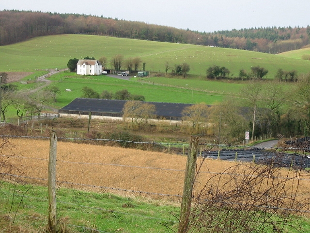 File:Looking W from Breach Downs - geograph.org.uk - 336408.jpg