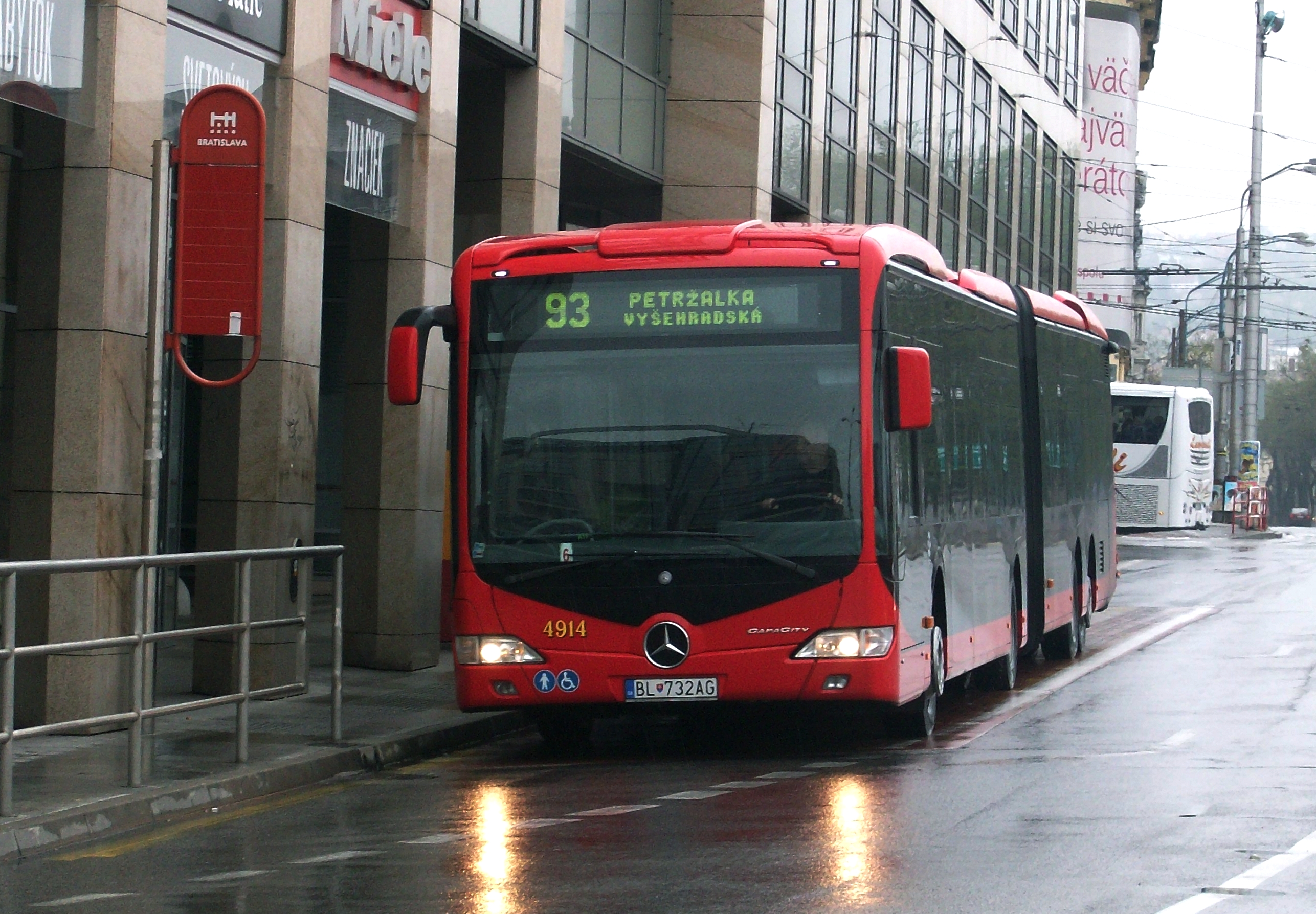 Mercedes Benz capacity