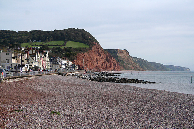 File:Sidmouth, The Esplanade and beach - geograph.org.uk - 991722.jpg