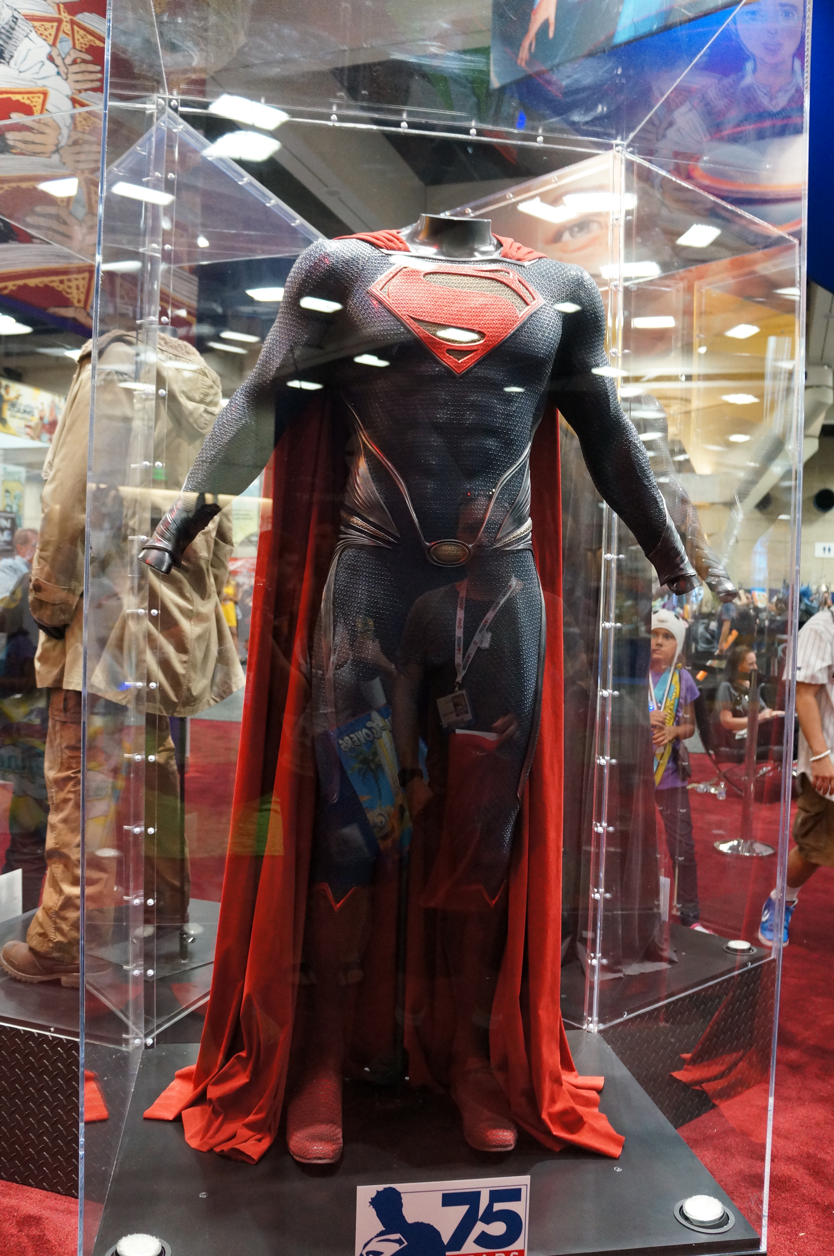 File:Superman Costumes (9407462138).jpg - Wikipedia