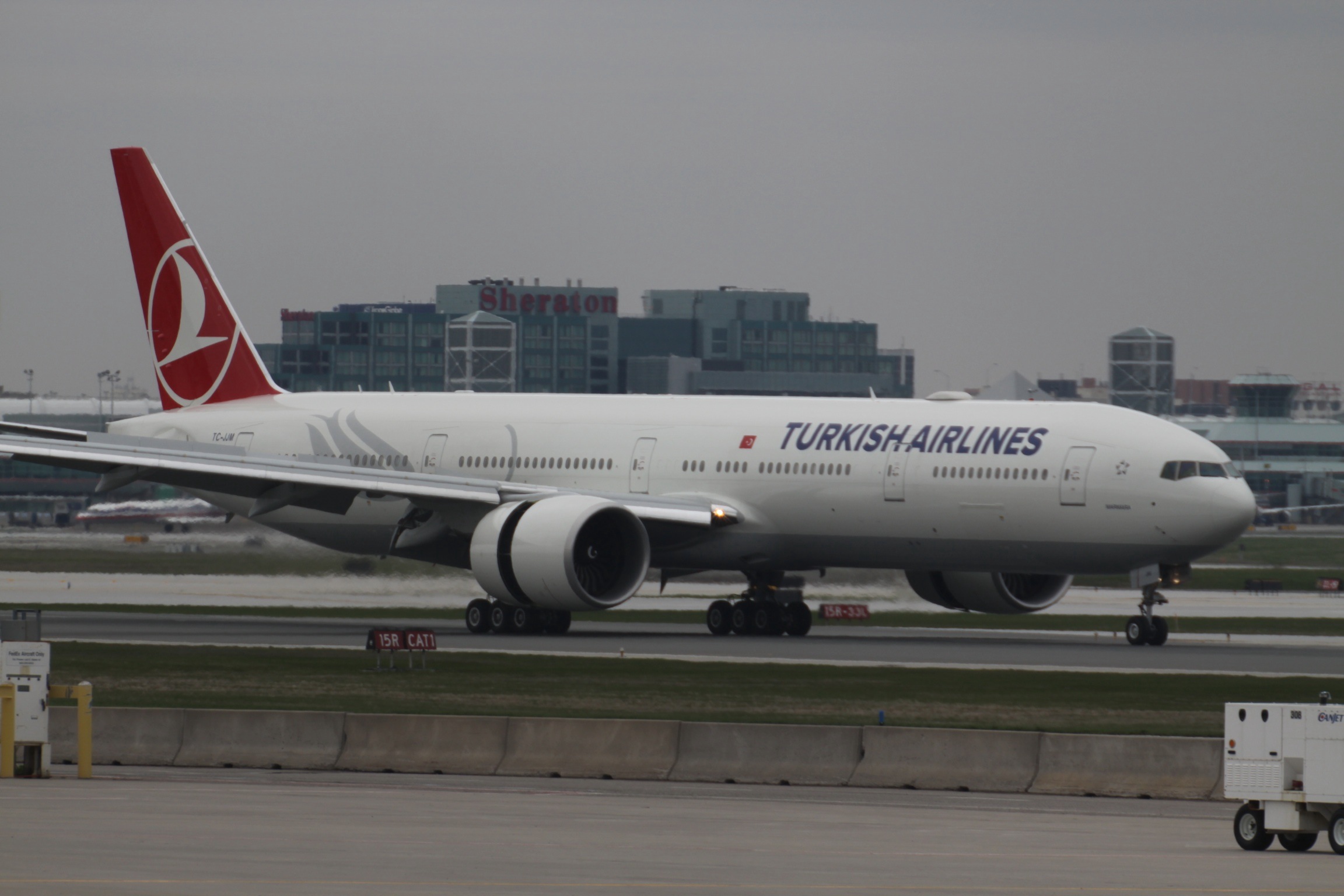 Boeing 777 turkish airlines. Боинг 777 Туркиш Эйрлайнс. Boeing b777 Turkish Airlines. Boeing b777 Turkish Airlines inside. Боинг 777 турецкие авиалинии.