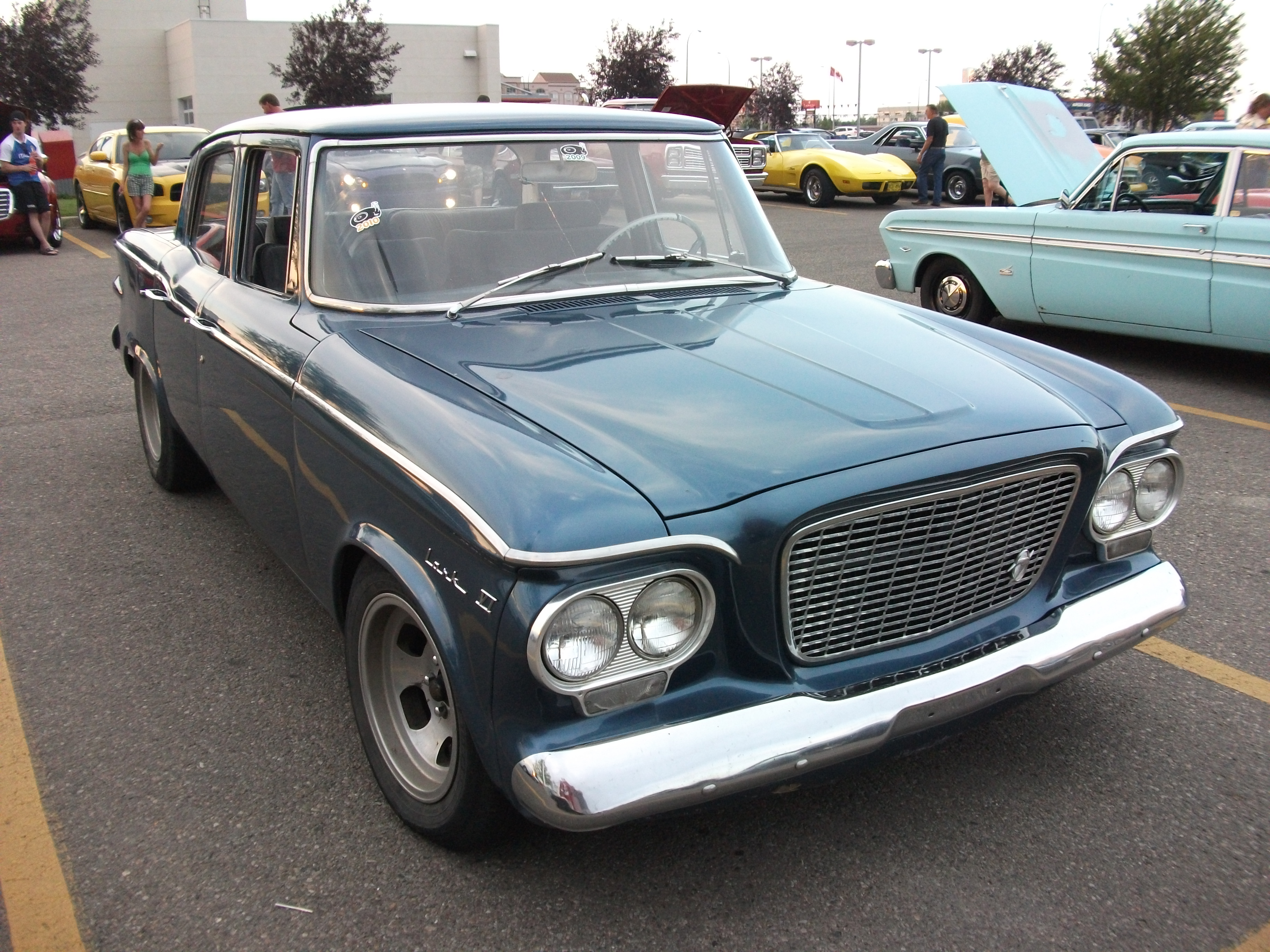 1961 Studebaker Lark VI (4933395339).jpg