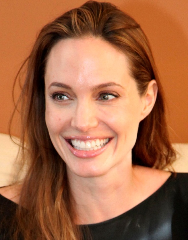 Angelina Jolie - Wikipedia