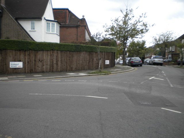 File:Ardwick Road NW2 - geograph.org.uk - 2082507.jpg