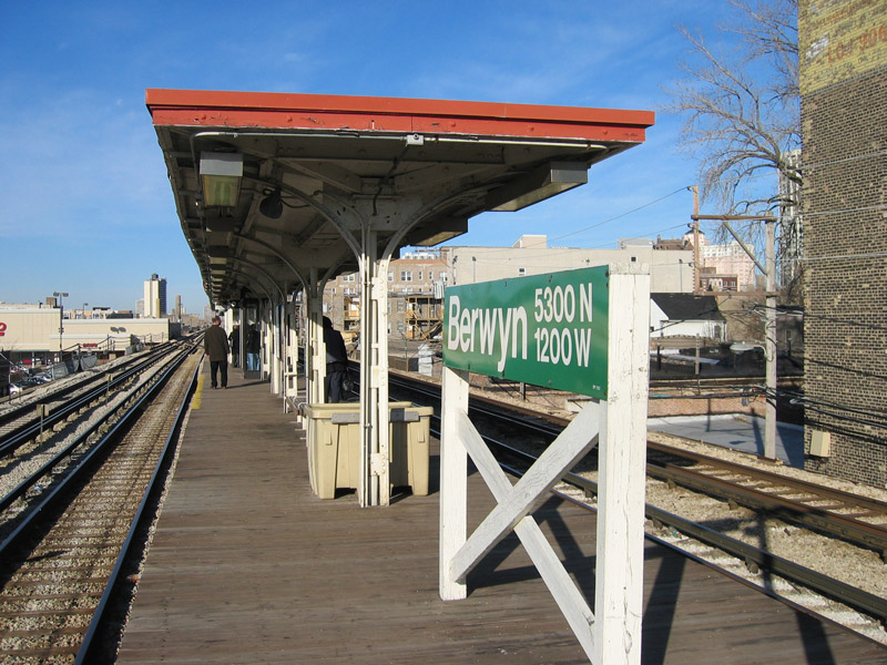 File:Berwyn CTA 031130.jpg