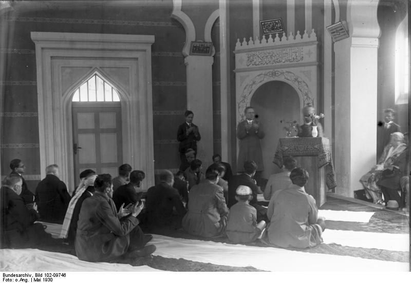 Bundesarchiv Bild 102-09746, Berlin, Moschee am Fehrbelliner Platz.jpg