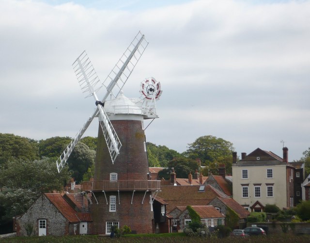 File:Cley windmill - geograph.org.uk - 942406.jpg