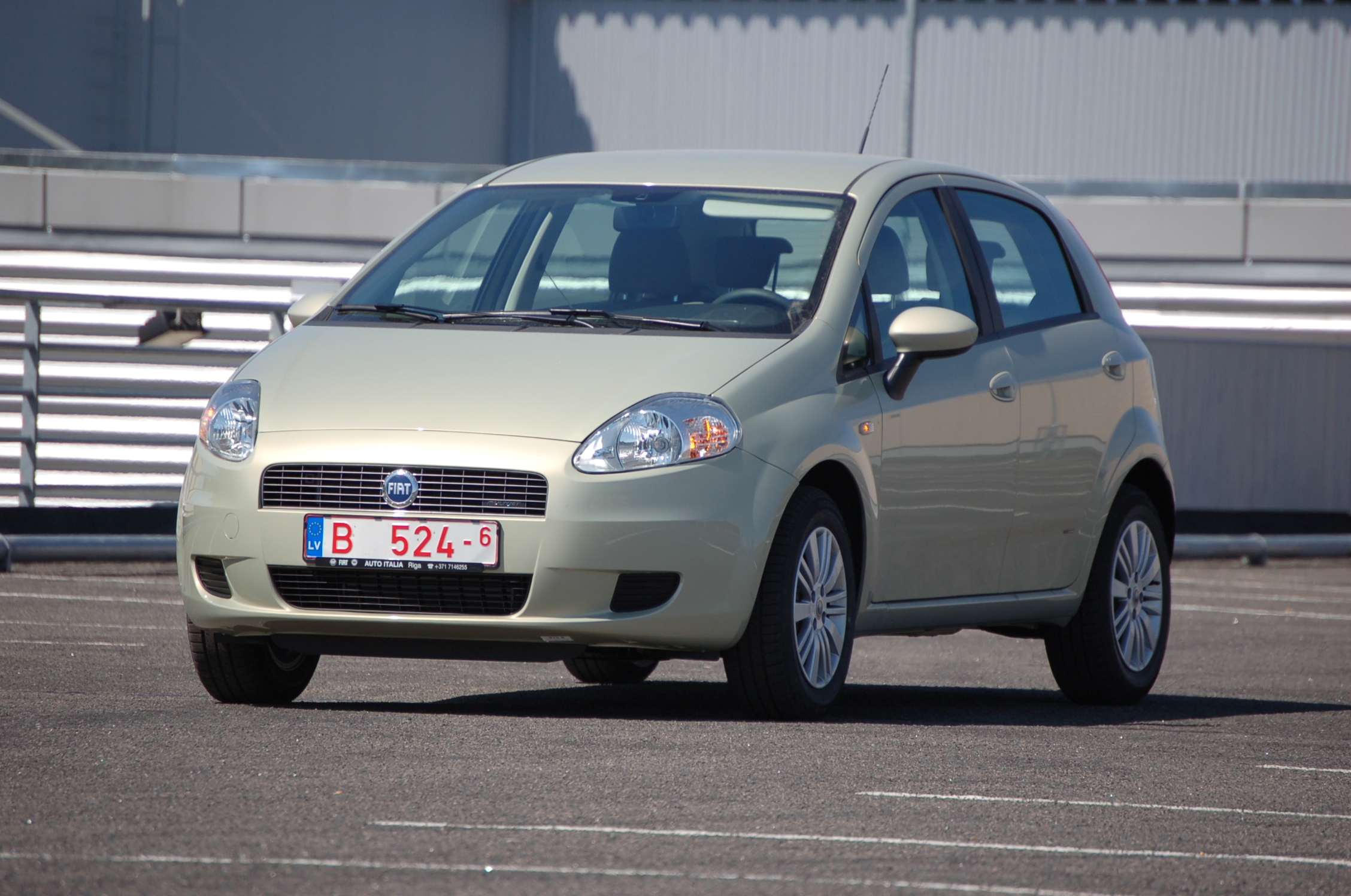 Recensione Fiat Grande Punto - opinioni prova auto lettore grande_punto 