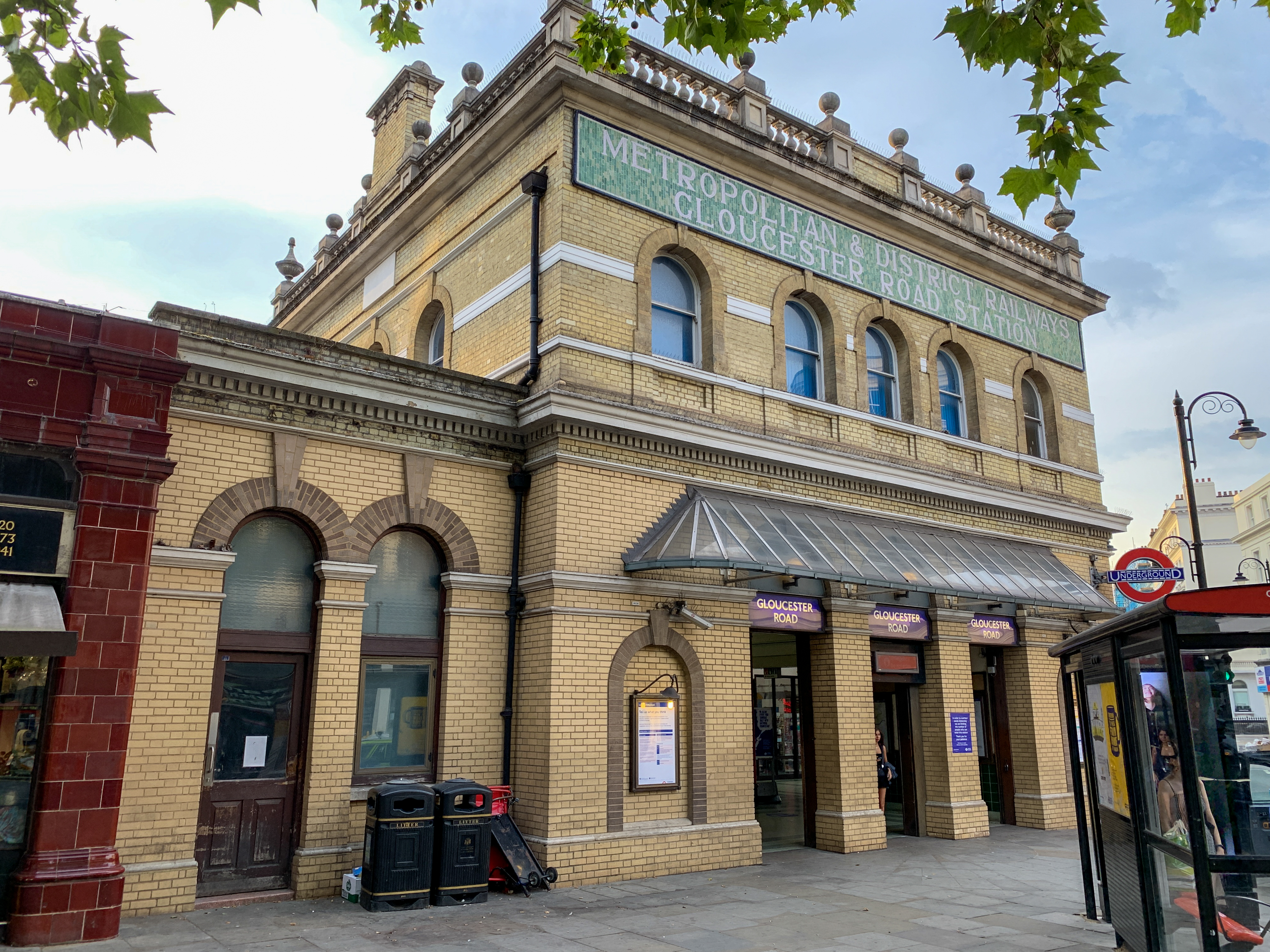 Gloucester Road tube station Wikipedia