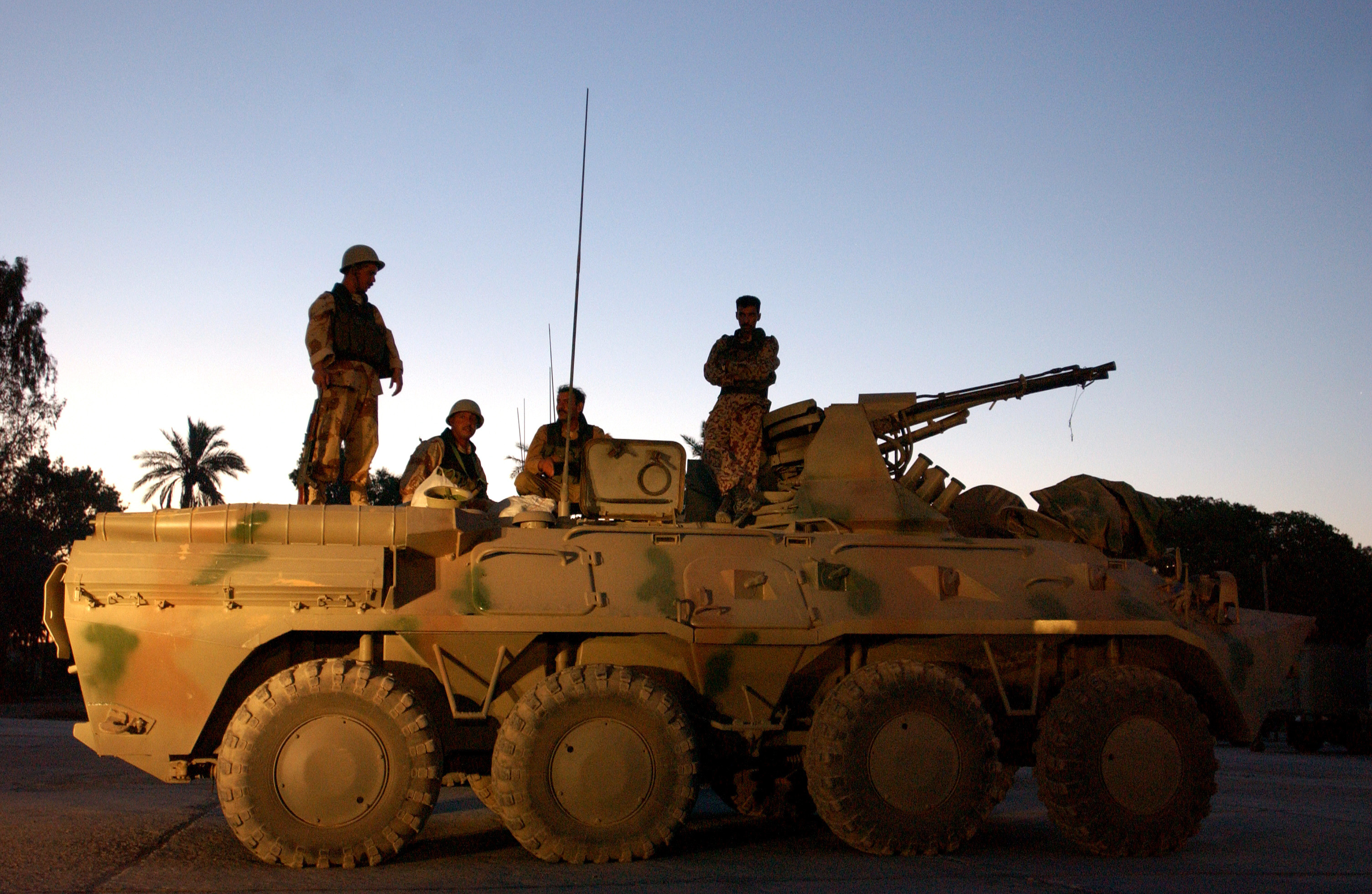 BTR - blindé de transport Russe Iraqi_BTR-94_in_Baghdad%2C_2004