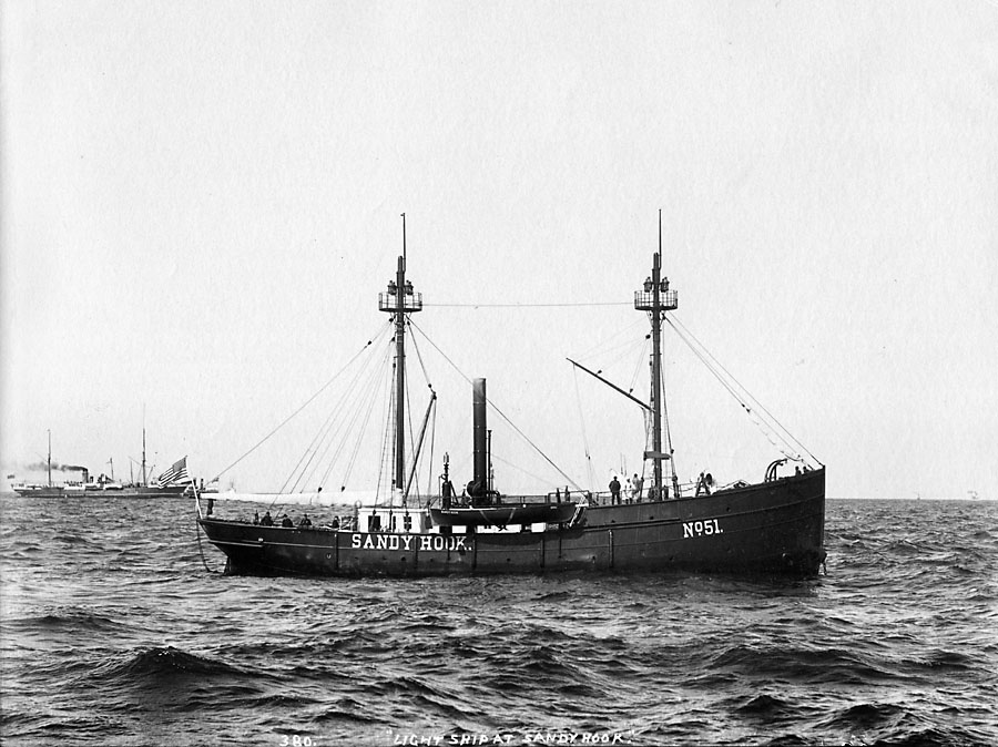 File:Jsj-380-Light Ship Sandy Hook.jpg - Wikipedia