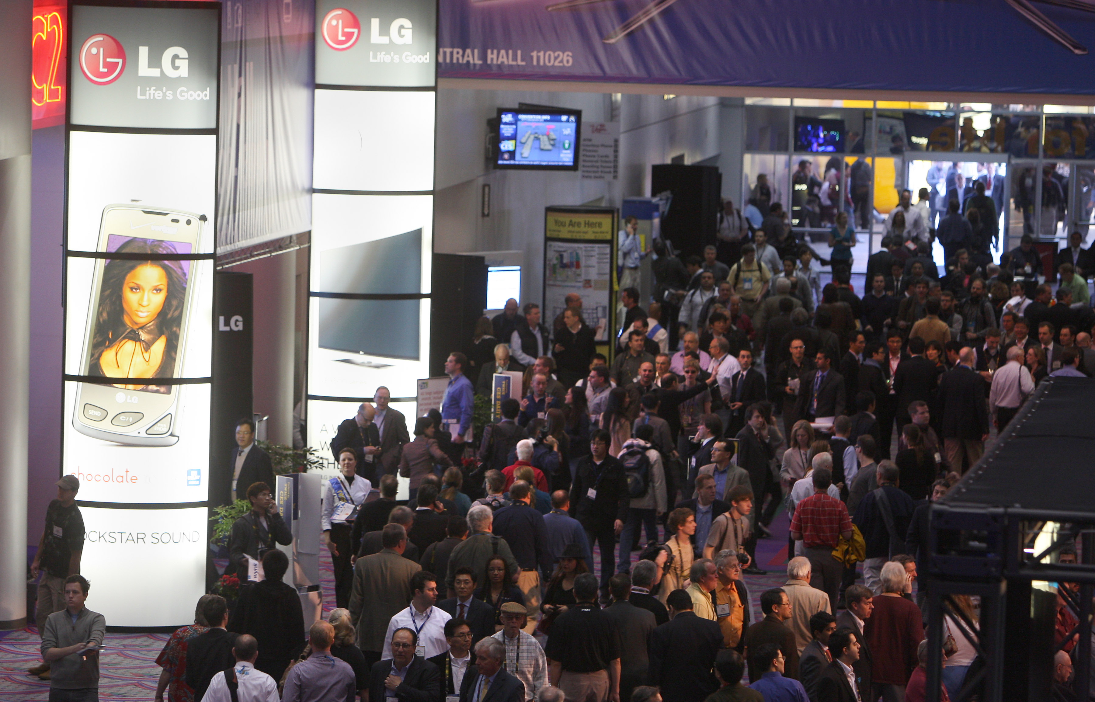 crowds at CES trade show