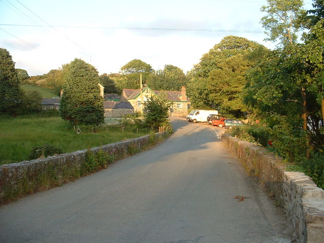 File:Llaniestyn village - geograph.org.uk - 186903.jpg