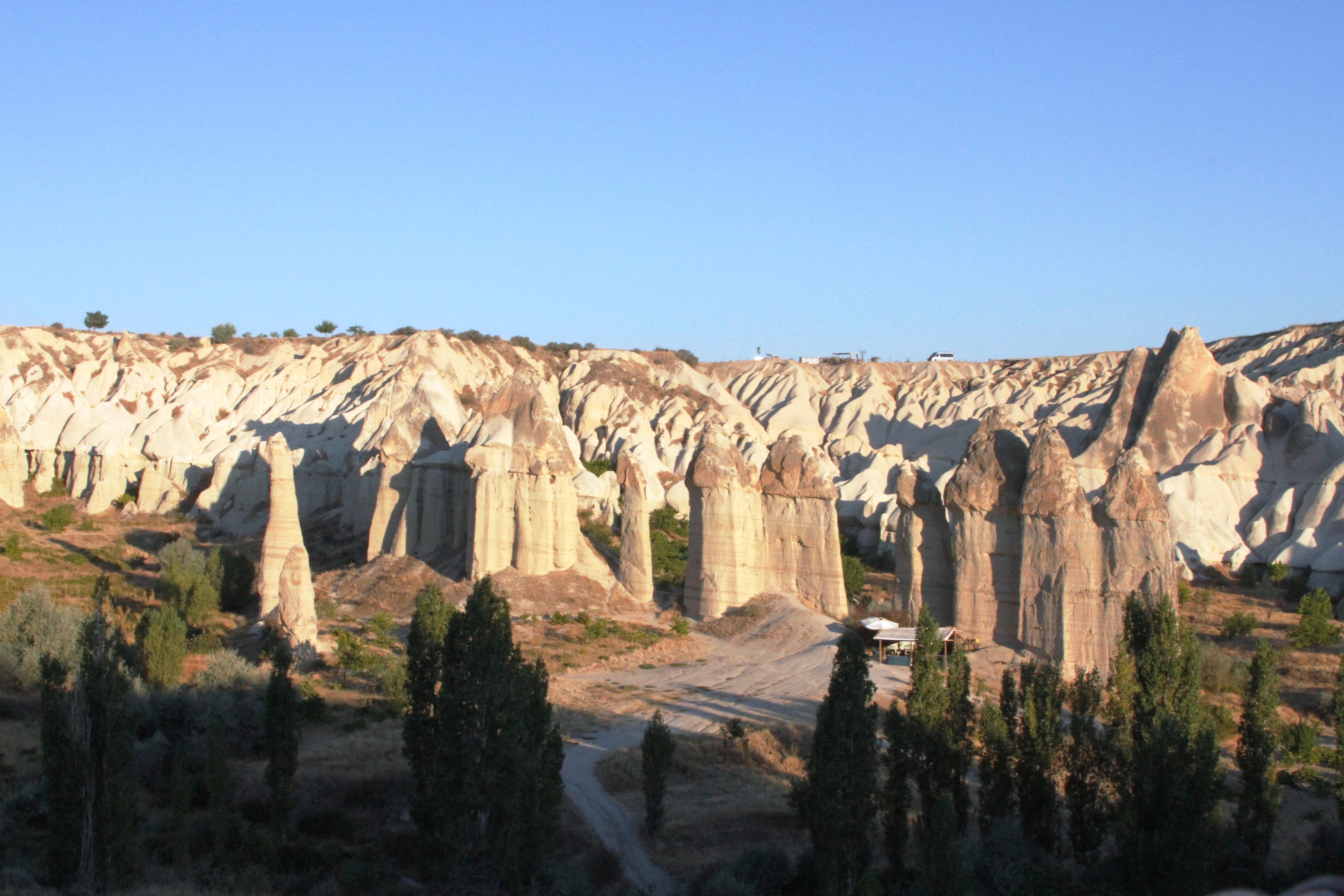 Ltd turkey. Картинки на рабочий стол Каппадокия. Love Valley Cappadocia. Cappadocia Love.