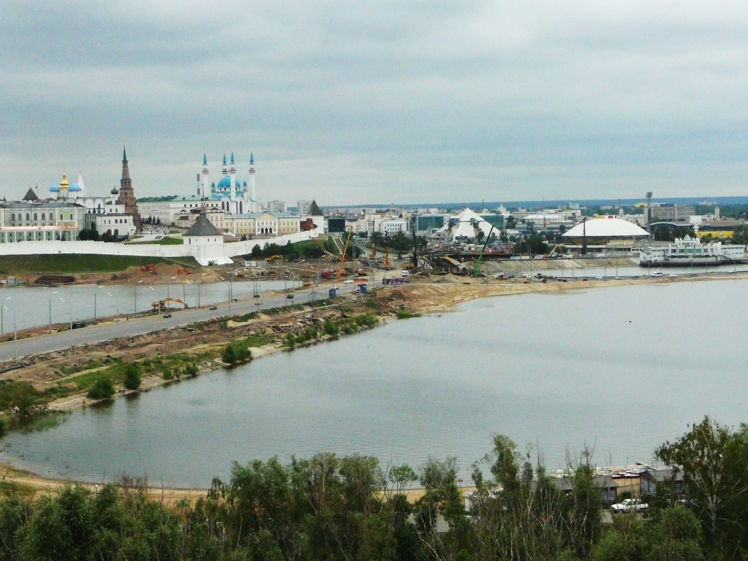 Кремлёвская транспортная дамба