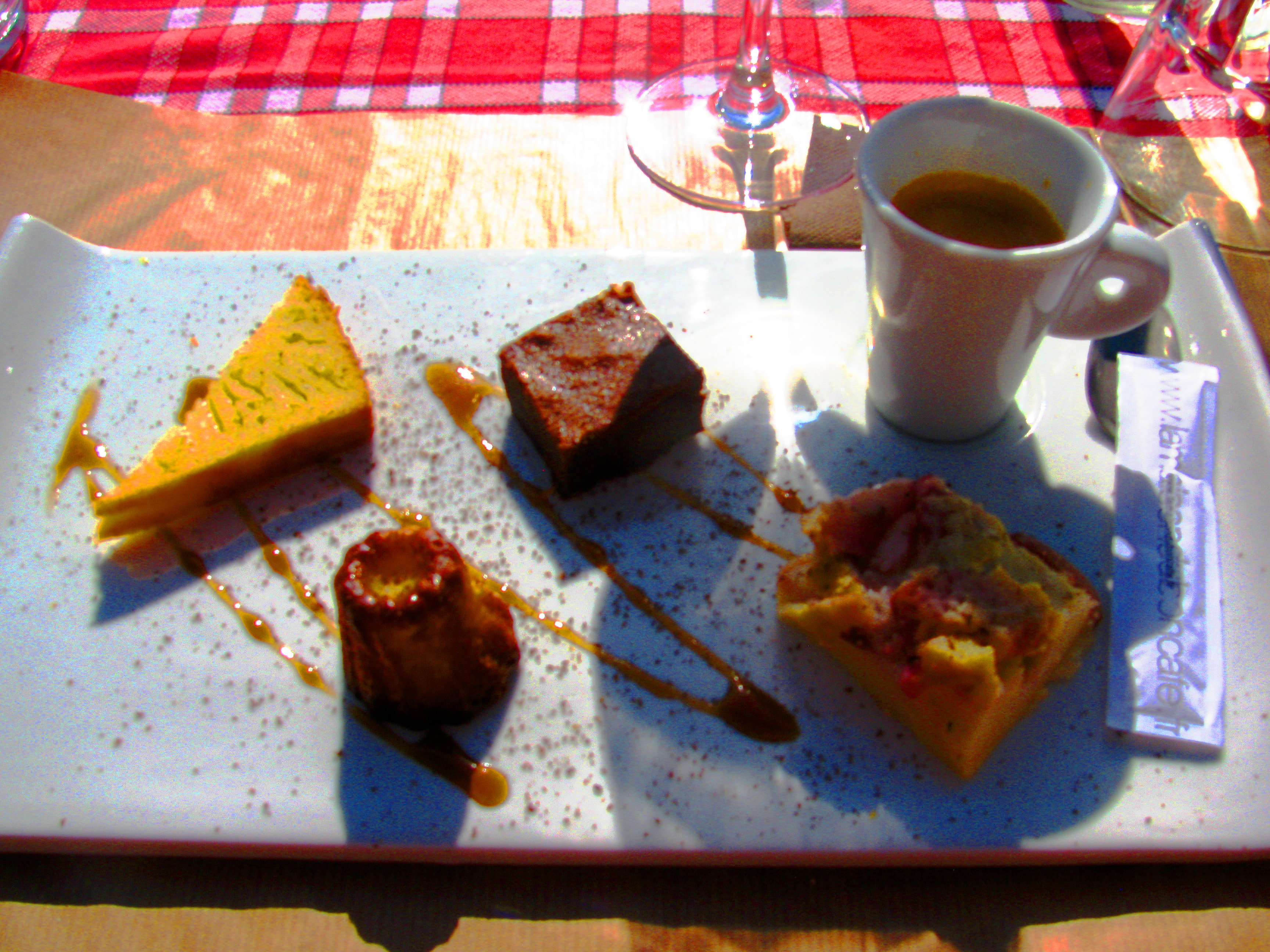 Café gourmand - Wikipedia