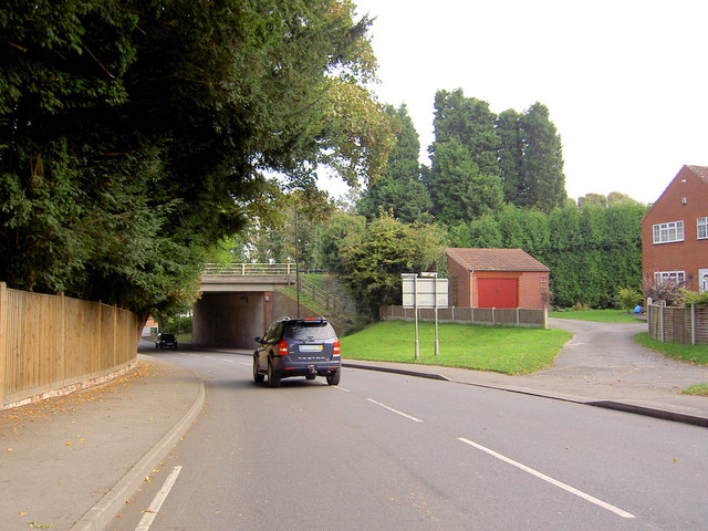 File:A1 Bridge over A6075 Tuxford - geograph.org.uk - 586063.jpg